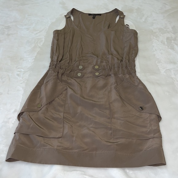 BCBG MaxAzriaTaupe Dress. 💯% Silk. - Picture 10 of 13